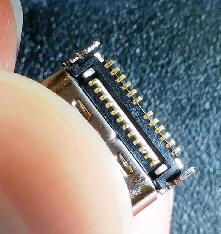 USB Sockets With All Pins